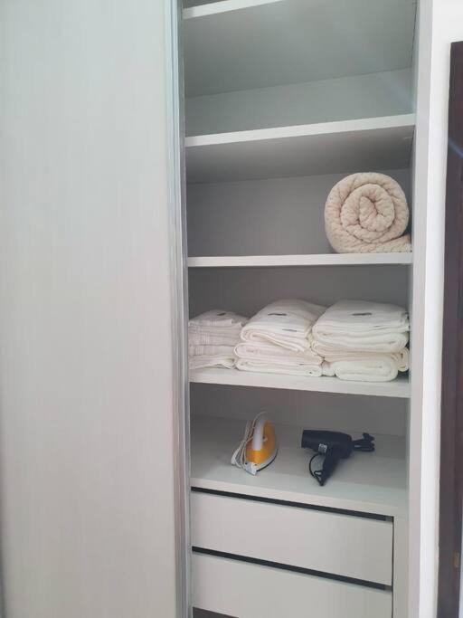 Hermoso Departamento Con Piscina Y Estacionamiento Asunción Zewnętrze zdjęcie