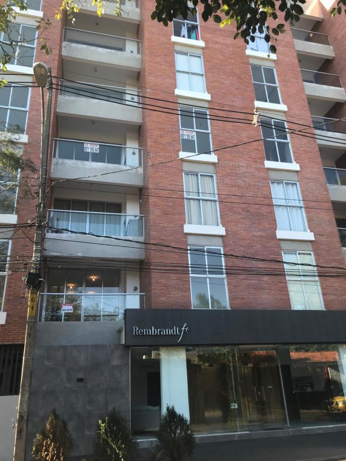 Hermoso Departamento Con Piscina Y Estacionamiento Asunción Zewnętrze zdjęcie